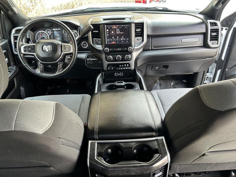 RAM 2500 Tradesman Crew Cab SWB 4WD 2024