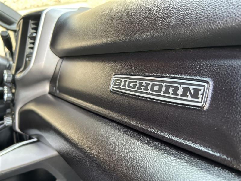RAM 2500 Tradesman Crew Cab SWB 4WD 2024