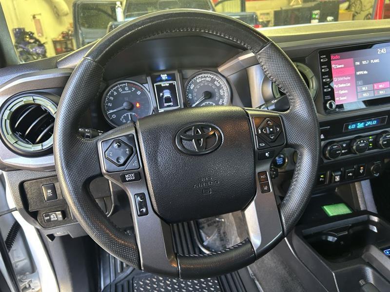 Toyota Tacoma SR5 Double Cab 4WD V6 2022