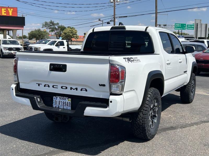 Toyota Tacoma SR5 Double Cab 4WD V6 2022