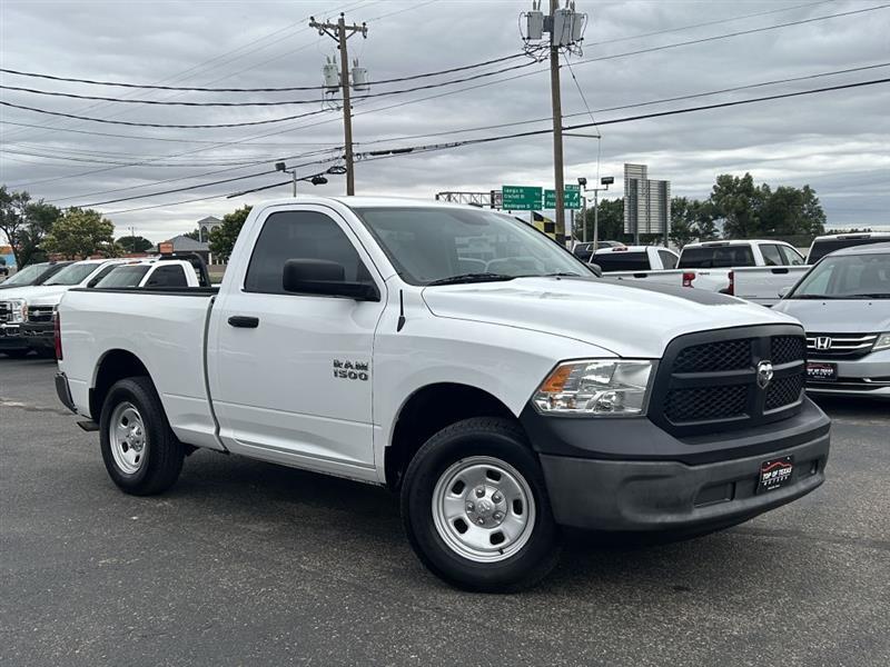 RAM 1500 Tradesman Regular Cab SWB 2WD 2016