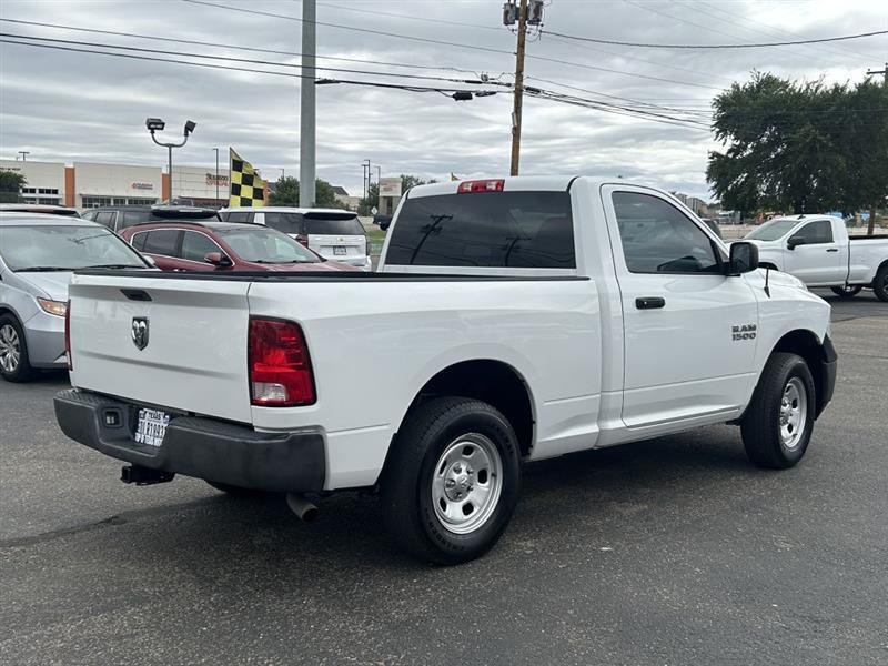 RAM 1500 Tradesman Regular Cab SWB 2WD 2016