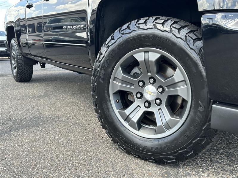 Chevrolet Silverado 1500 LT Double Cab 4WD 2017