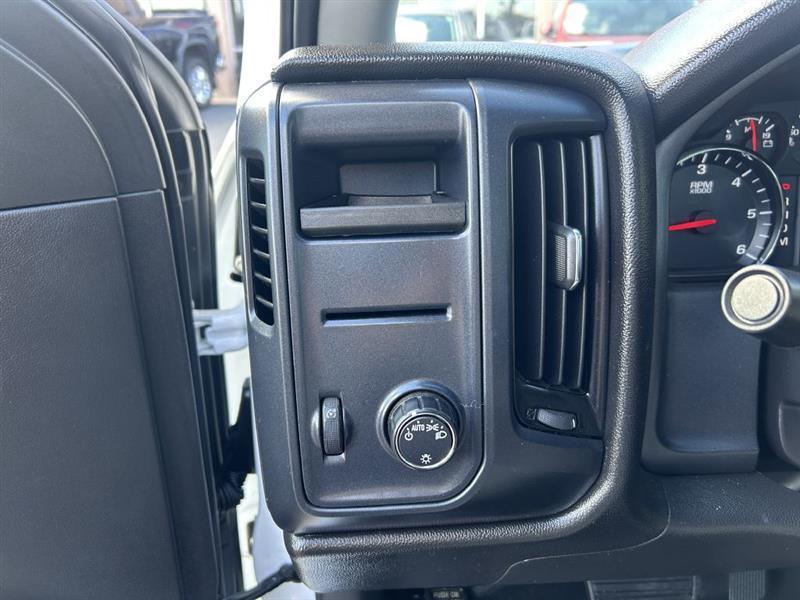 Chevrolet Silverado 1500 LT Crew Cab 2WD 2016