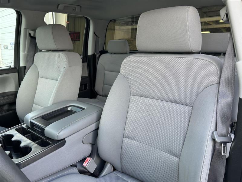 Chevrolet Silverado 2500HD LT Crew Cab 2WD 2017