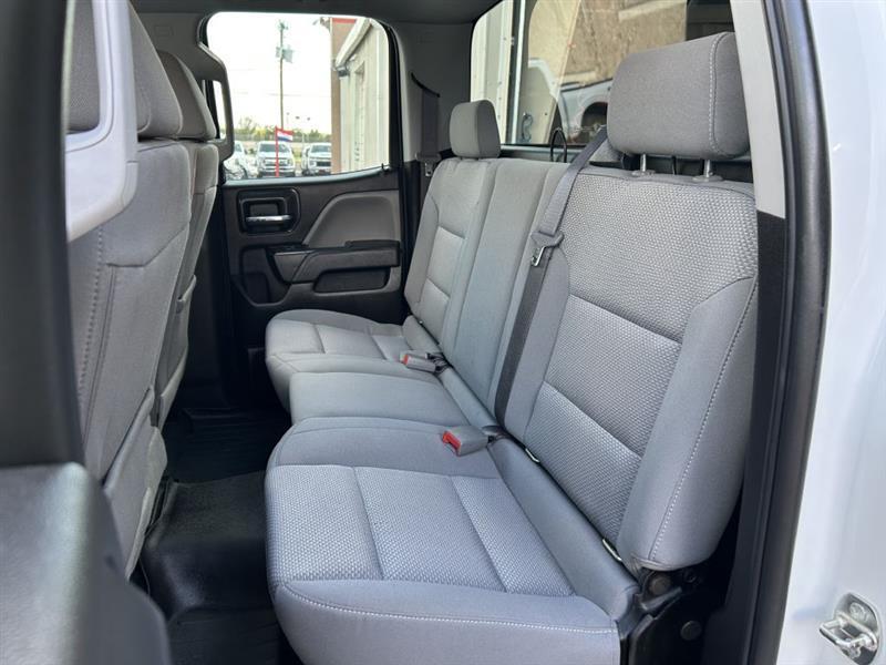 Chevrolet Silverado 2500HD LT Crew Cab 2WD 2017