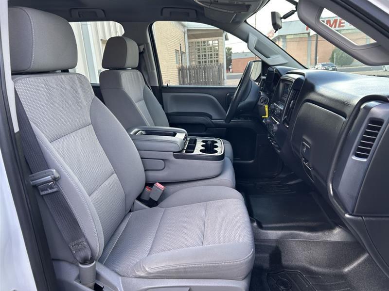 Chevrolet Silverado 2500HD LT Crew Cab 2WD 2017