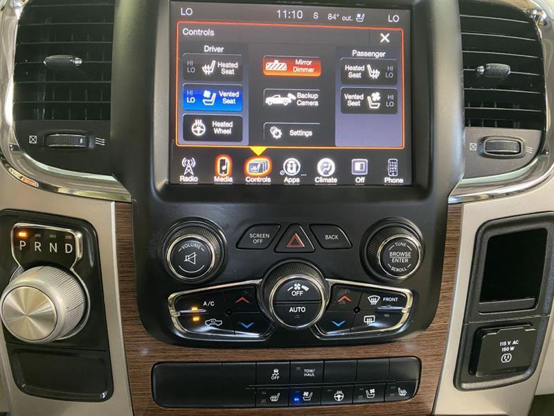 RAM 1500 Laramie Crew Cab SWB 2WD 2016