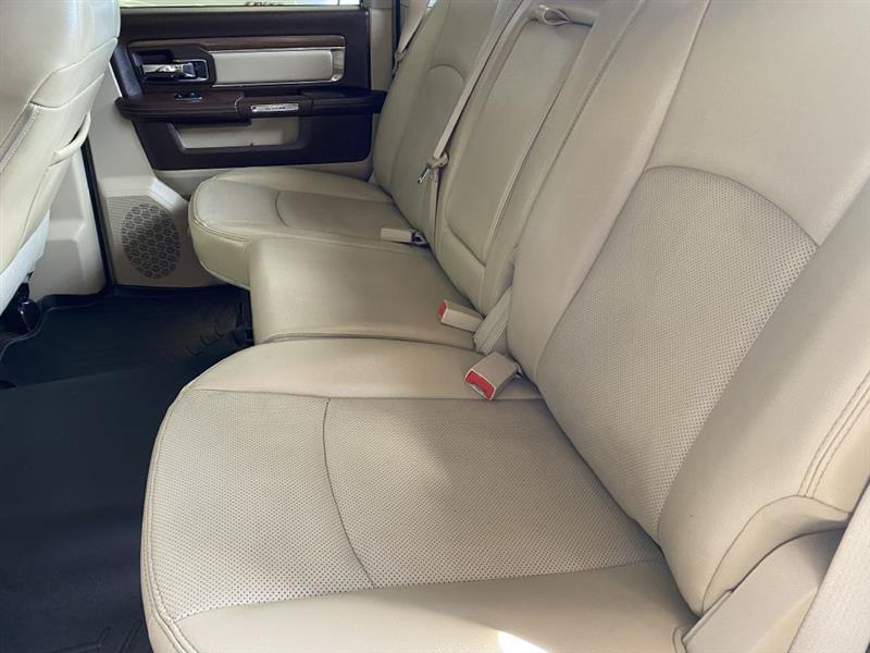 RAM 1500 Laramie Crew Cab SWB 2WD 2016