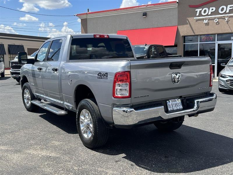 RAM 2500 Tradesman Crew Cab SWB 4WD 2024