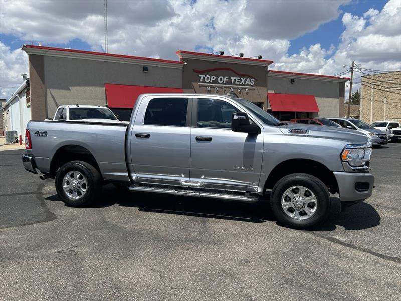 RAM 2500 Tradesman Crew Cab SWB 4WD 2024