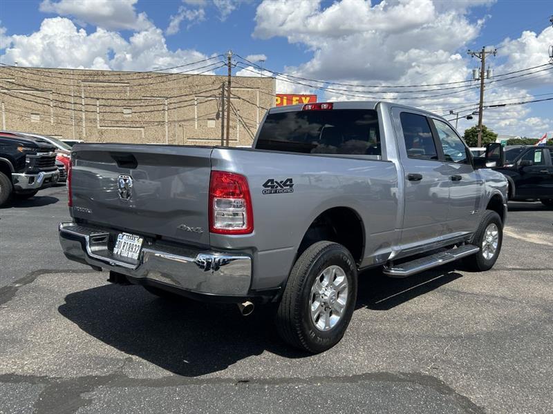 RAM 2500 Tradesman Crew Cab SWB 4WD 2024