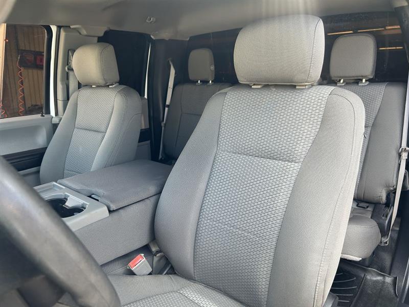 Ford F-250 SD XL SuperCab 4WD 2019