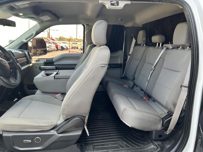 Ford F-250 SD XL SuperCab 4WD 2019