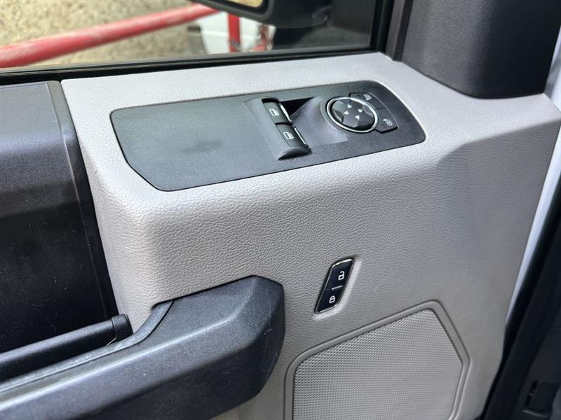 Ford F-150 XLT 2WD 2018