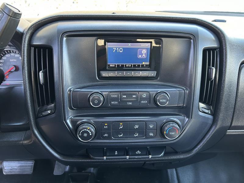 Chevrolet Silverado 1500 Regular Cab Short Bed 4WD 2014