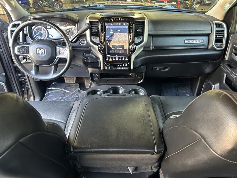 RAM 2500 Laramie Crew Cab SWB 4WD 2024