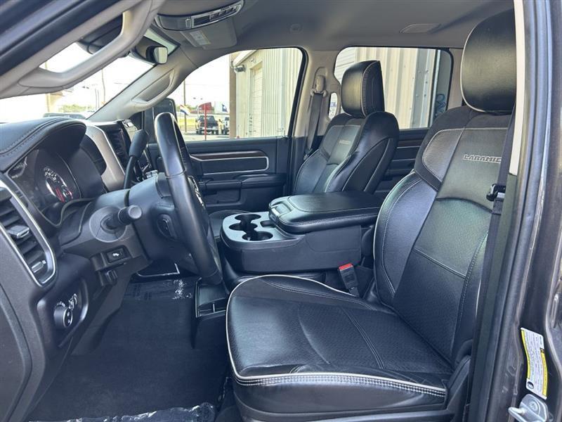 RAM 2500 Laramie Crew Cab SWB 4WD 2024