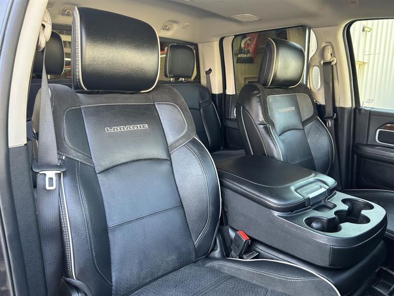 RAM 2500 Laramie Crew Cab SWB 4WD 2024