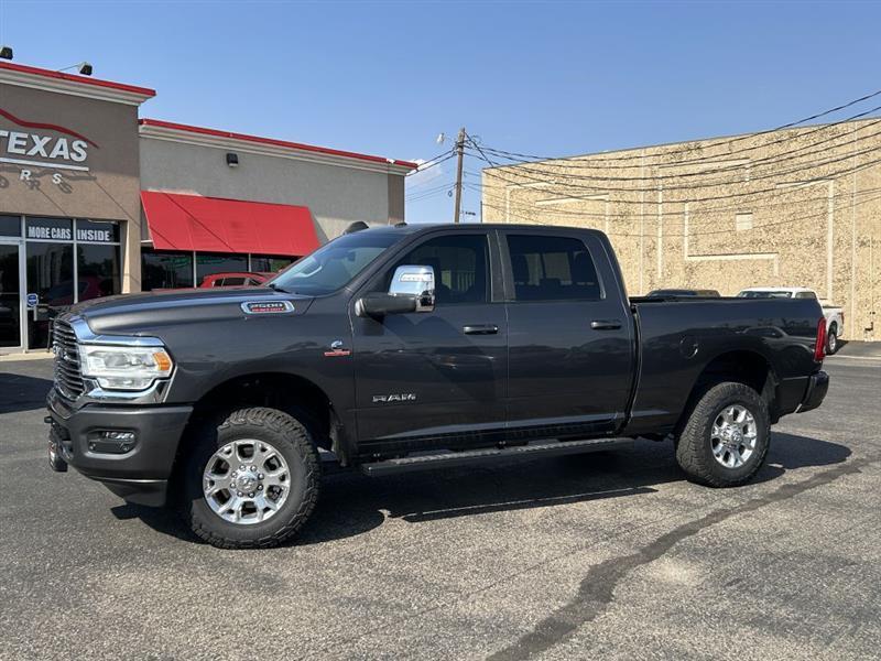 RAM 2500 Laramie Crew Cab SWB 4WD 2024