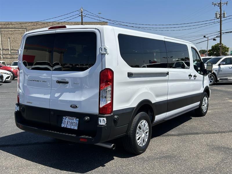 Ford Transit 350 Wagon Low Roof XLT w/Sliding Pass. 148-in. WB 2024