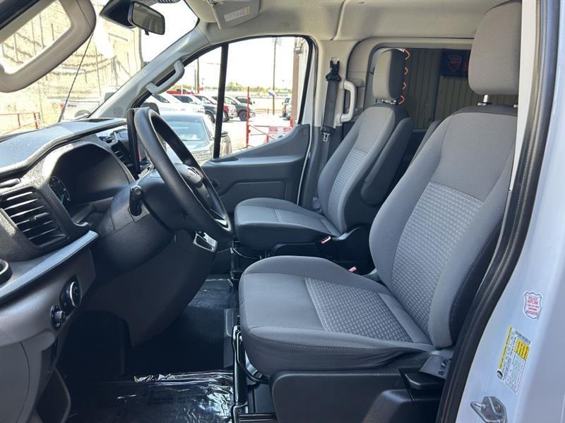 Ford Transit 350 Wagon Low Roof XLT w/Sliding Pass. 148-in. WB 2024