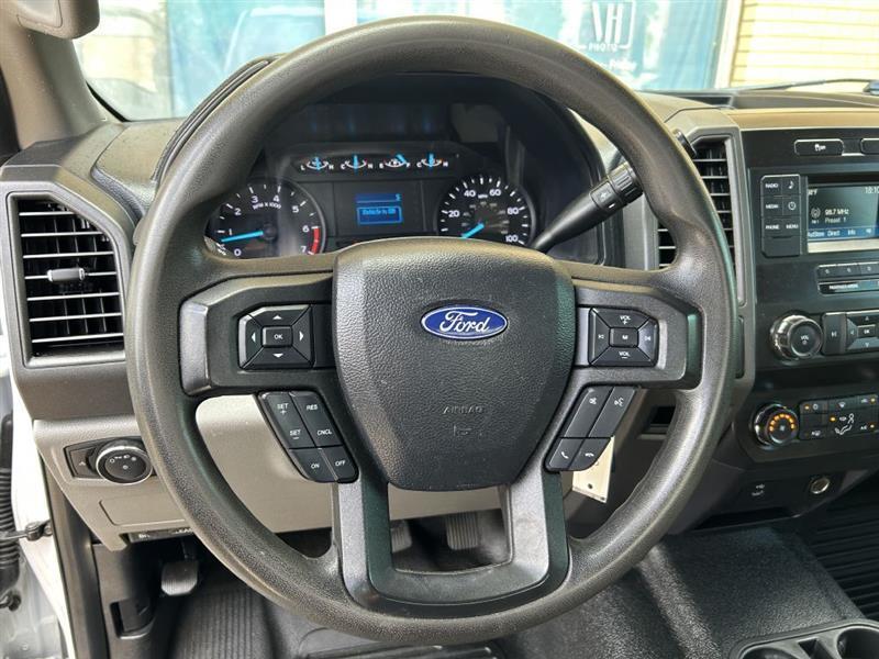 Ford F-350 SD XLT SuperCab 4WD 2019