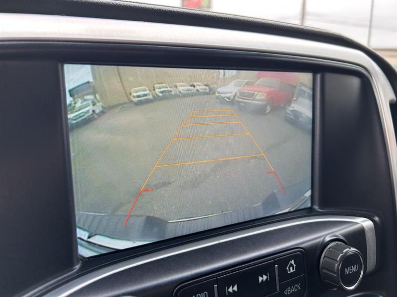 GMC Sierra photo 16