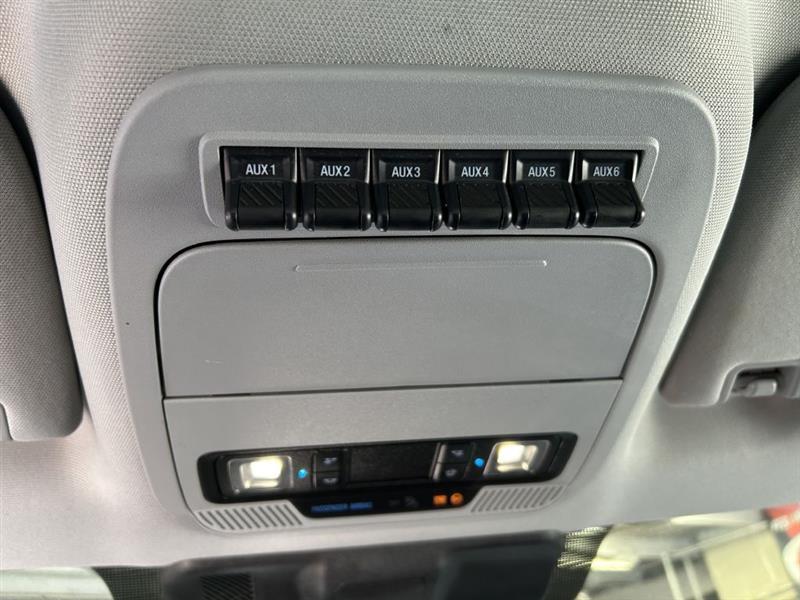 Ford F-250SD photo 13