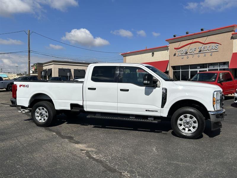 Ford F-250SD photo 22