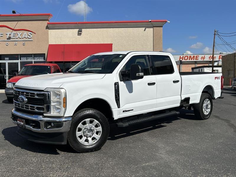 Ford F-250SD photo 26