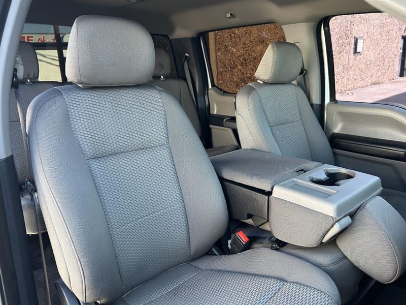 Ford F-250SD photo 13