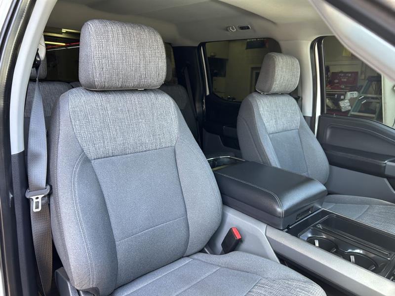 Ford F-150 XLT SuperCrew 4WD 2023