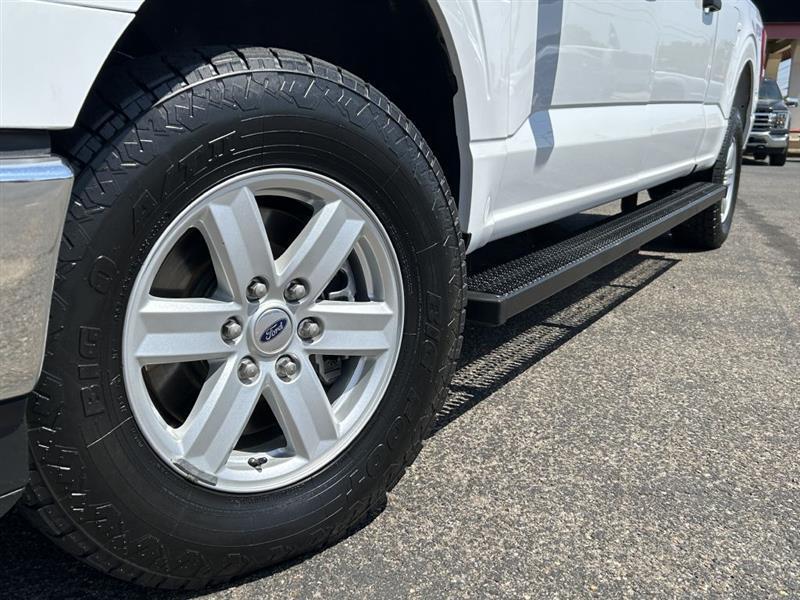 Ford F-150 XLT SuperCrew 4WD 2023