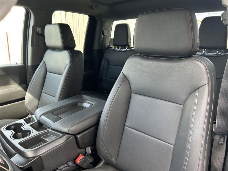 GMC Sierra photo 4