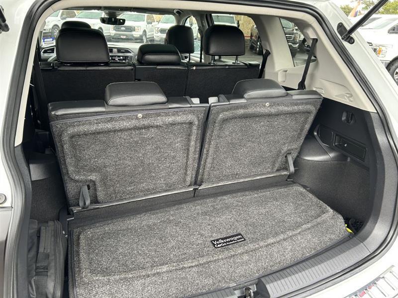 Volkswagen Tiguan photo 14