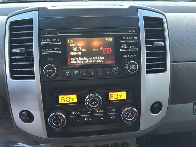 Nissan Frontier photo 7