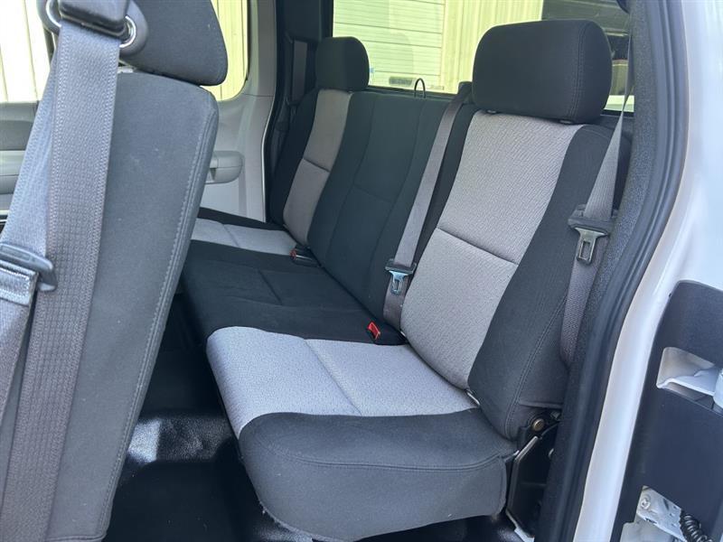 GMC Sierra 2500HD SLE Ext. Cab 4WD 2009