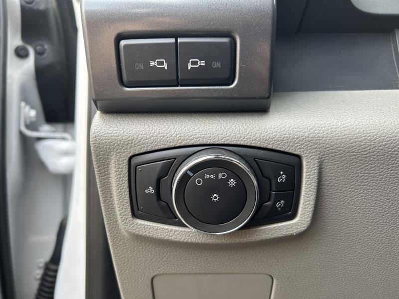 Ford F-250 SD XLT Crew Cab 4WD 2022
