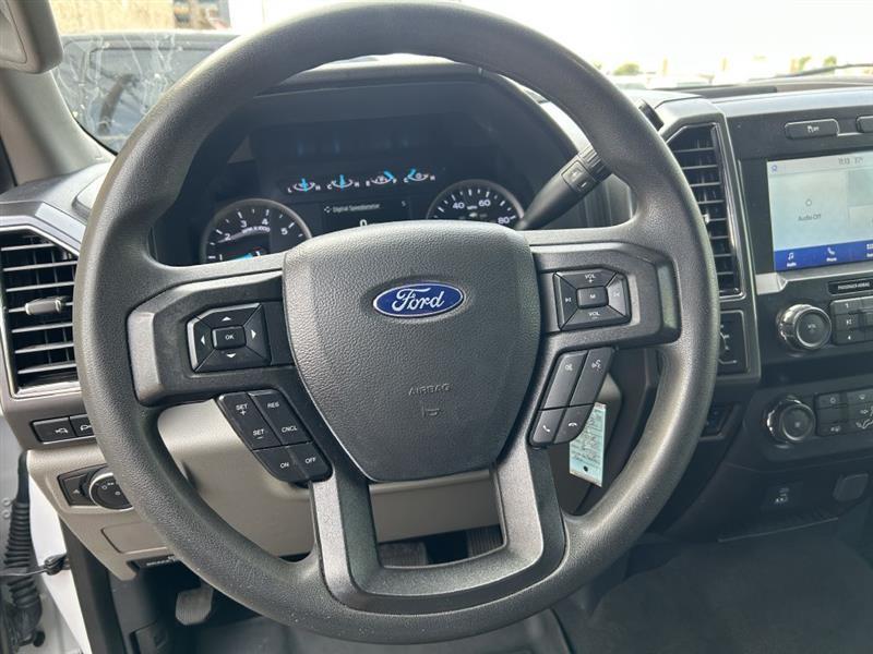 Ford F-250 SD XLT Crew Cab 4WD 2022