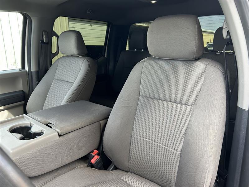 Ford F-250 SD XLT Crew Cab 4WD 2022
