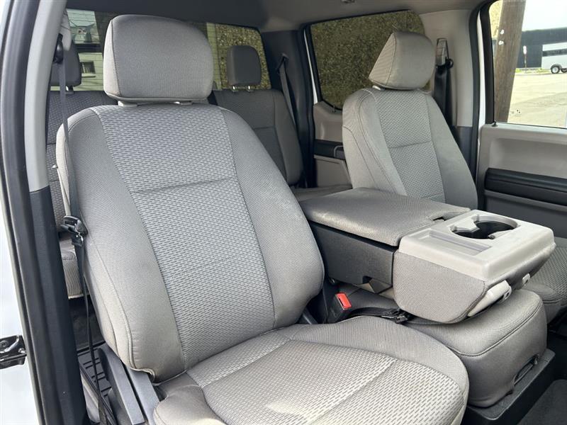 Ford F-250 SD XLT Crew Cab 4WD 2022