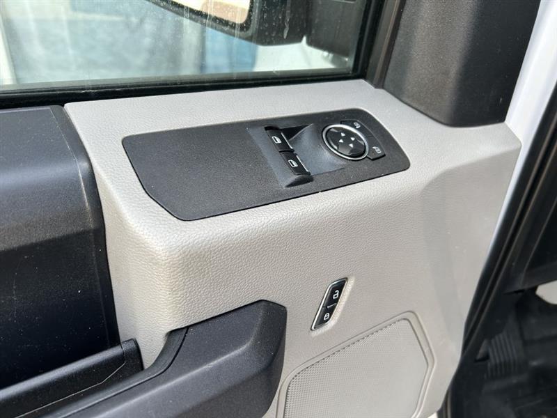 Ford F-150 XLT 4WD 2020