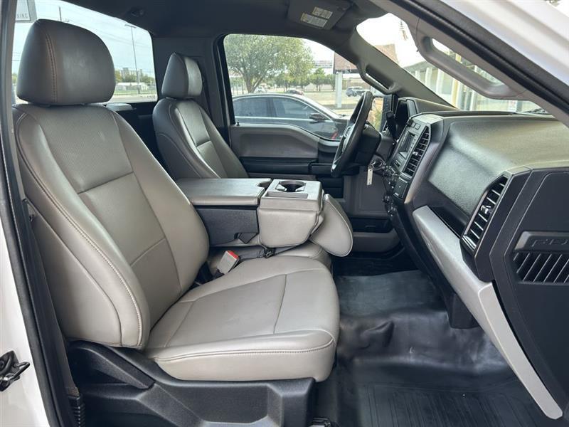 Ford F-150 XLT 4WD 2020