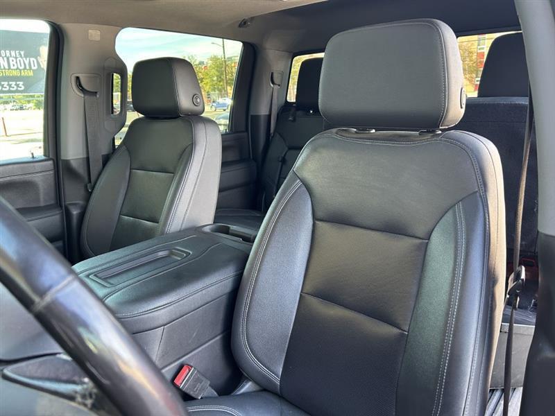 Chevrolet Silverado photo 11