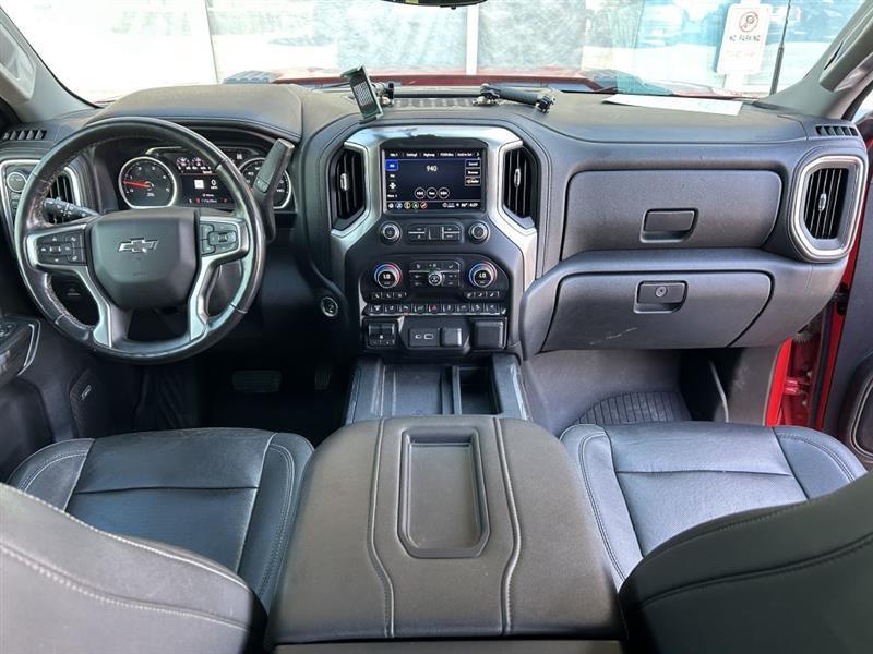 Chevrolet Silverado photo 19