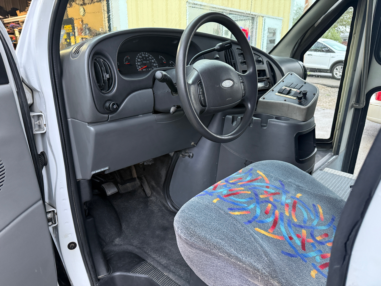 Ford Econoline E-350 Super Duty 2003 Ford Econoline E-350 Super Duty 2003
