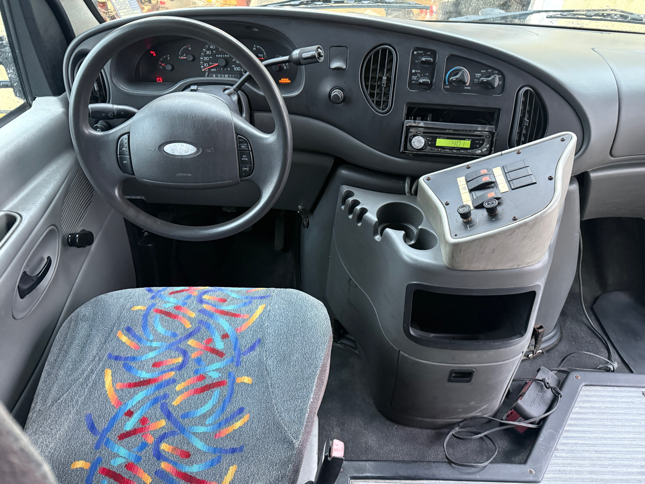 Ford Econoline E-350 Super Duty 2003 Ford Econoline E-350 Super Duty 2003