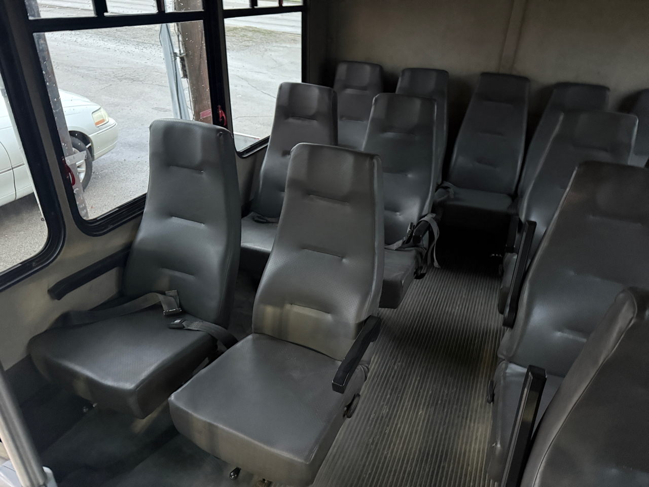 Ford Econoline E-350 Super Duty 2003 Ford Econoline E-350 Super Duty 2003