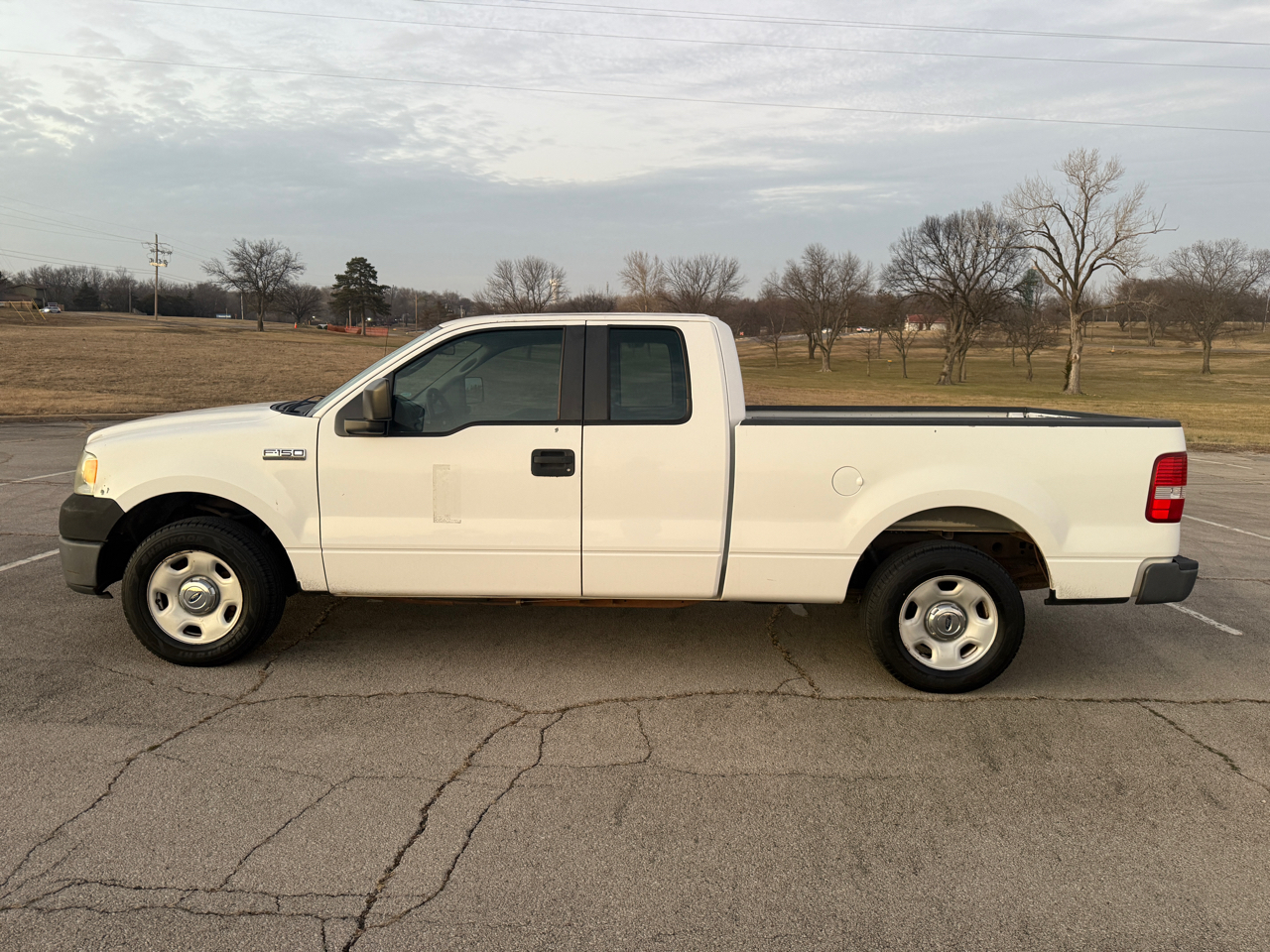 Ford F-150 2WD SuperCab 145" XL 2007